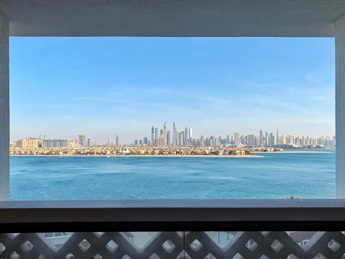 Luxury Apartments At Balqis Residence Dubai
