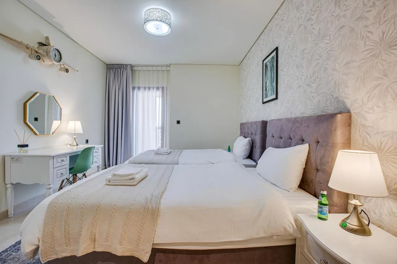 Luxury Apartments At Balqis Residence Dubai