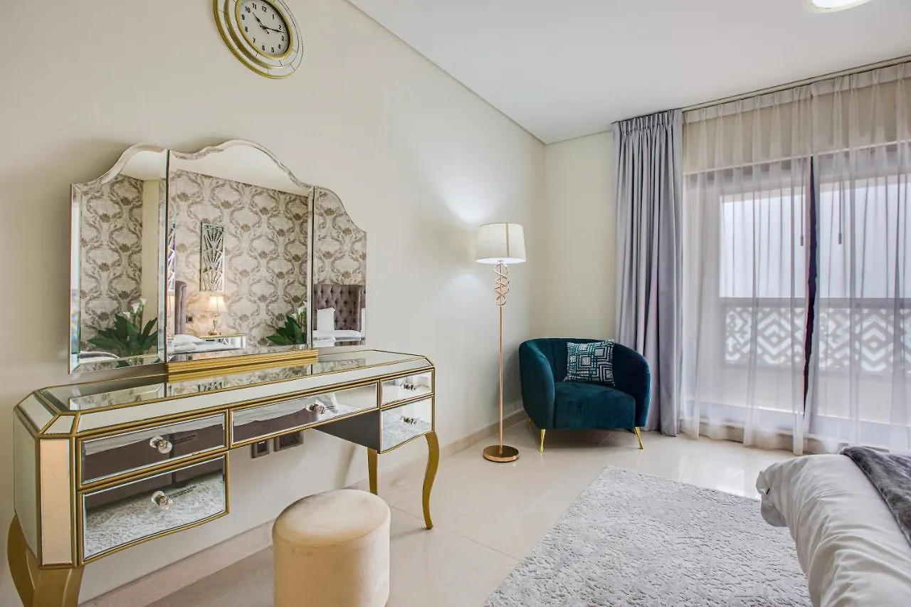 Luxury Apartments At Balqis Residence Dubai