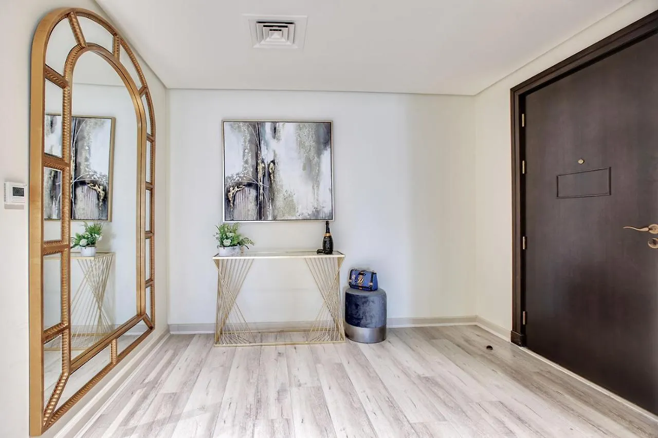 Luxury Apartments At Balqis Residence Dubai United Arab Emirates