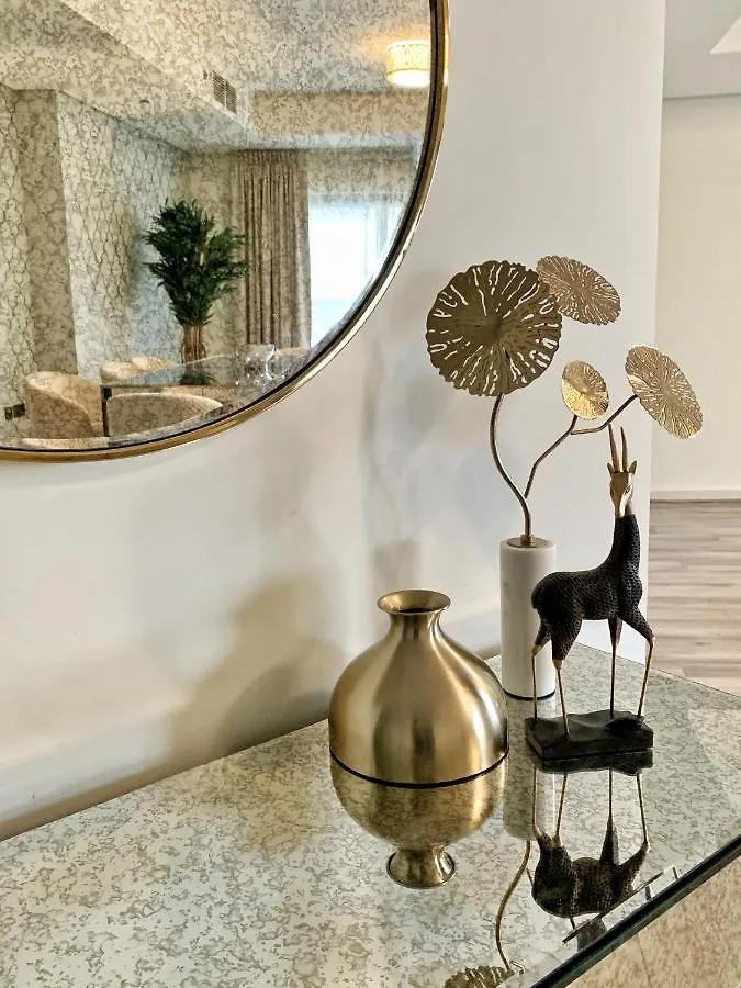 Luxury Apartments At Balqis Residence Dubai 0*,  Emirati Arabi Uniti