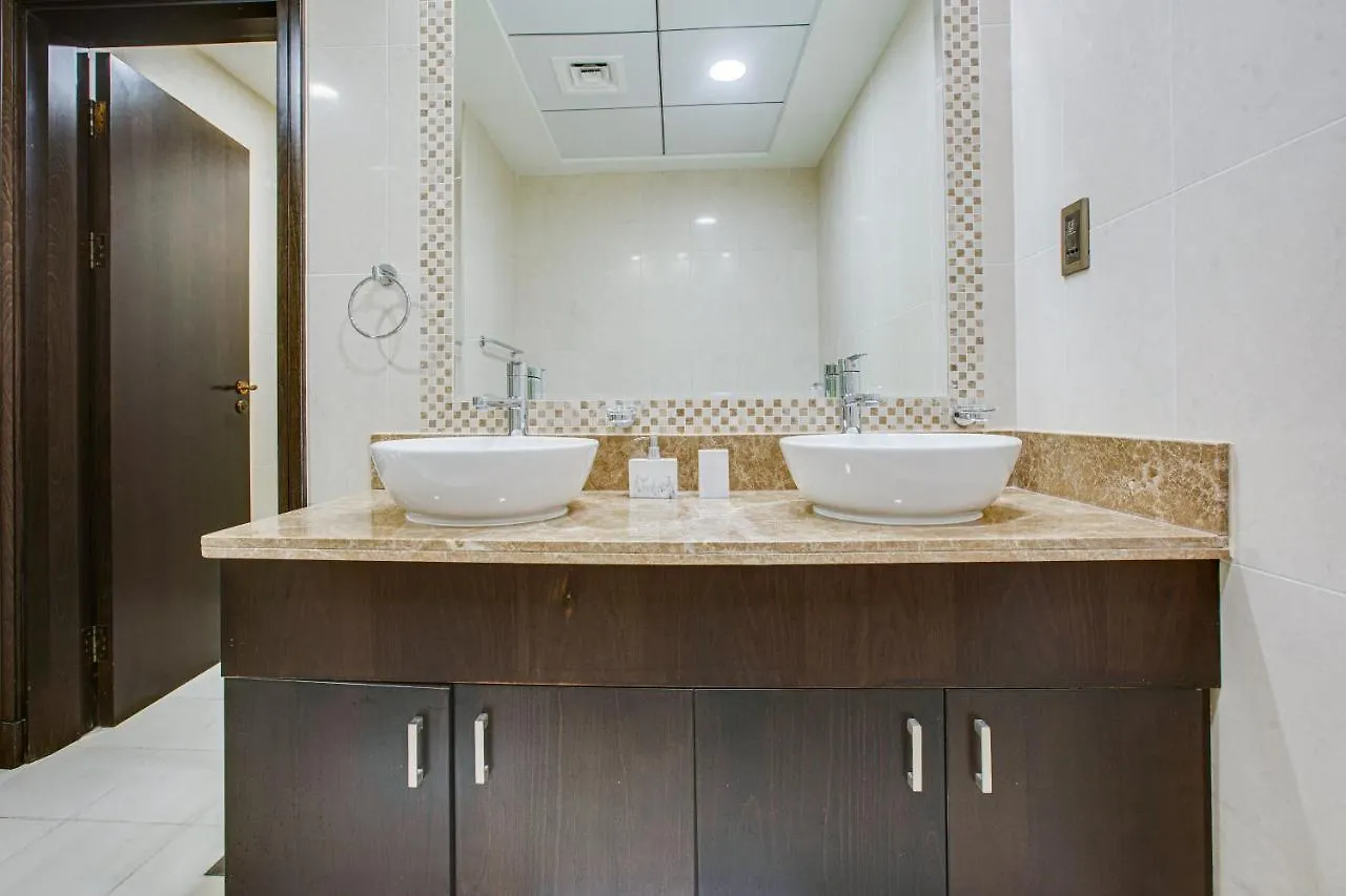Luxury Apartments At Balqis Residence Dubai