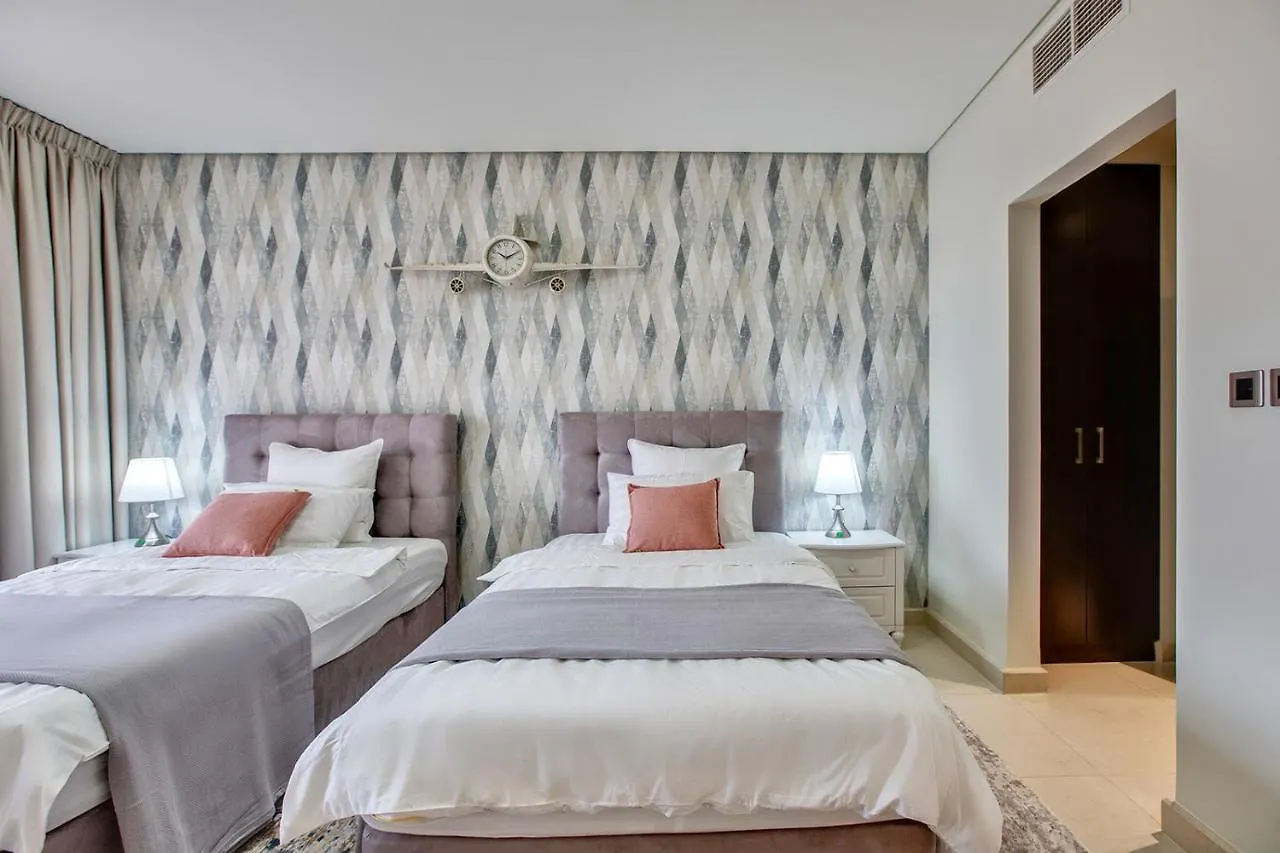 Luxury Apartments At Balqis Residence Dubai